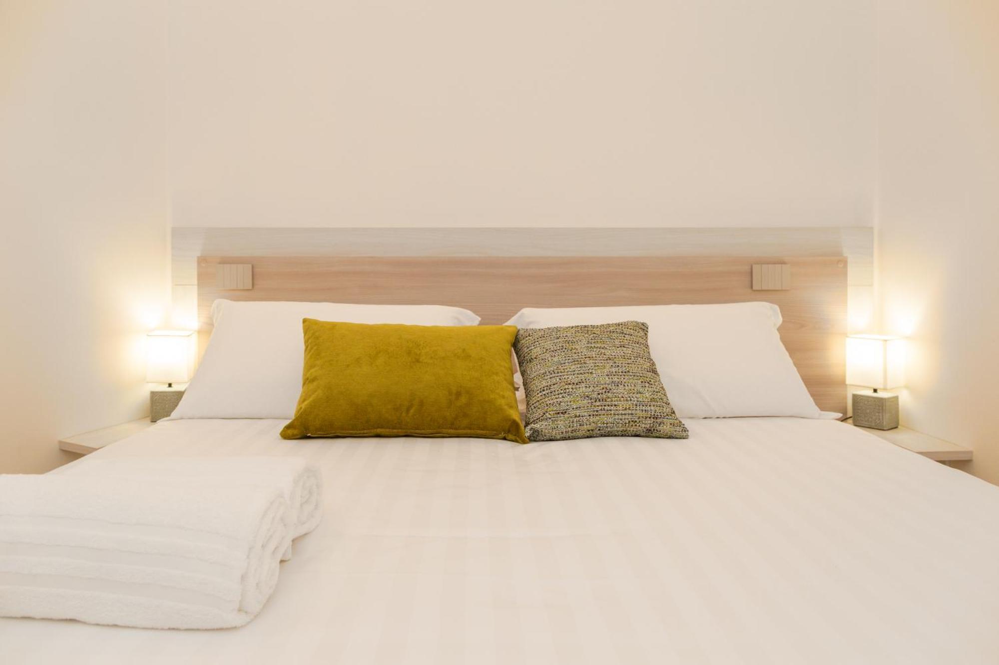 Ausentu Guest House Tortoli Ngoại thất bức ảnh