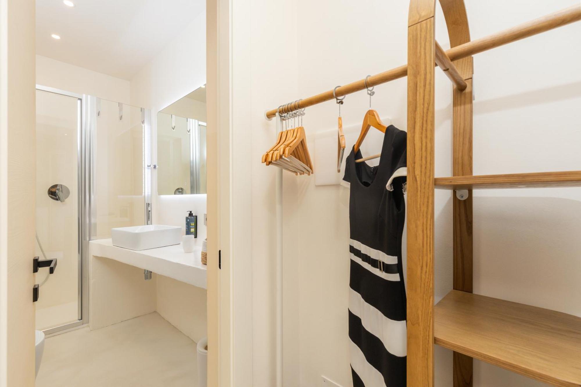 Ausentu Guest House Tortoli Ngoại thất bức ảnh