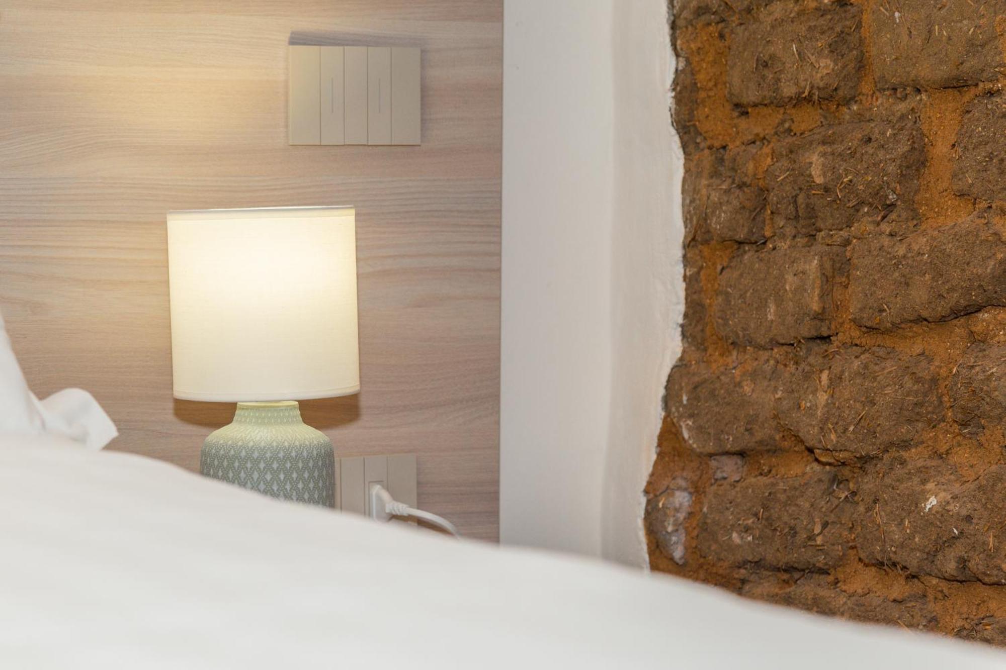 Ausentu Guest House Tortoli Ngoại thất bức ảnh