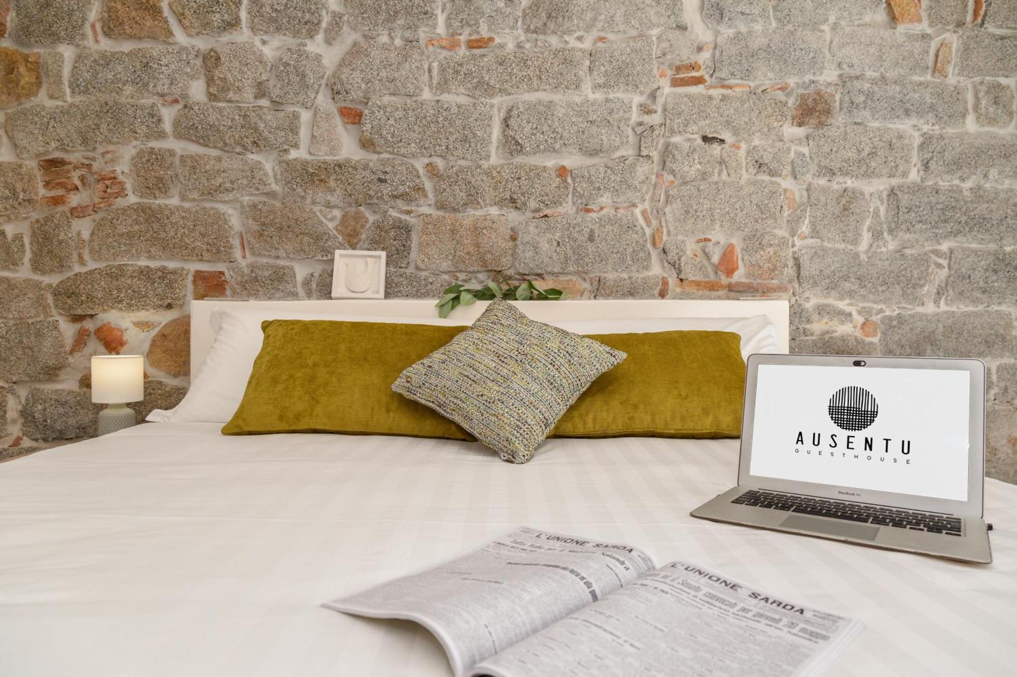Ausentu Guest House Tortoli Ngoại thất bức ảnh