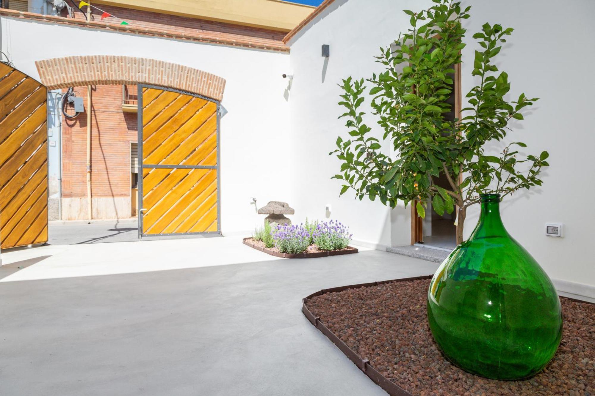 Ausentu Guest House Tortoli Ngoại thất bức ảnh